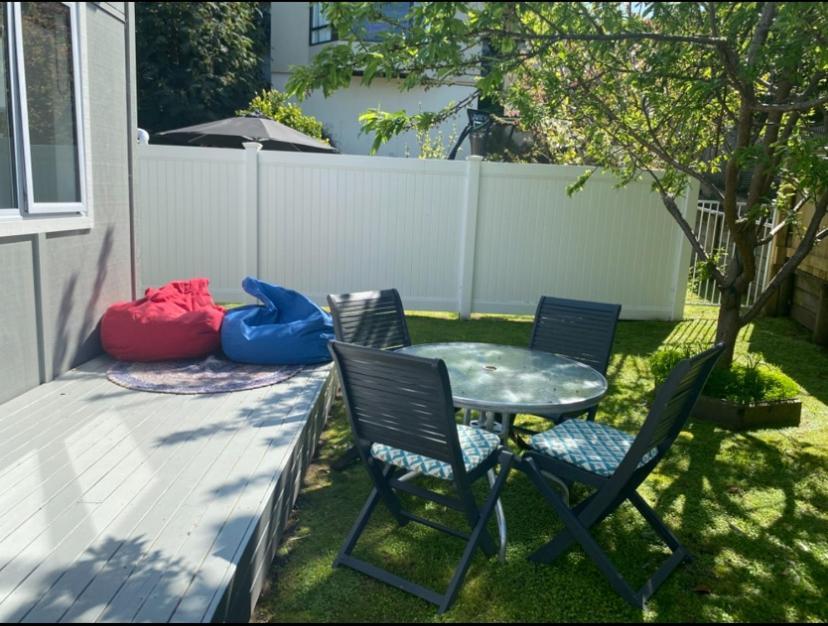 Raumati Guest House Paraparaumu Exterior photo